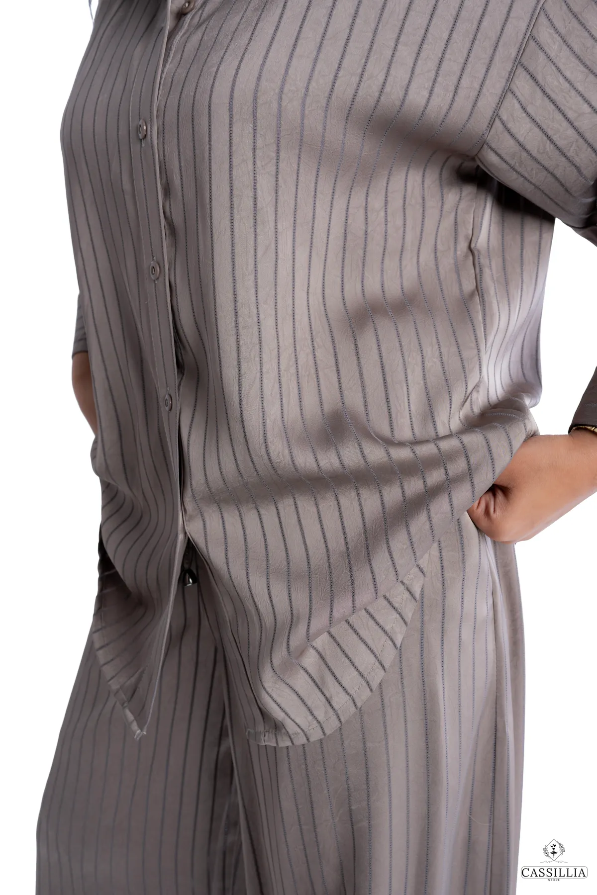 Satin Set - View 21