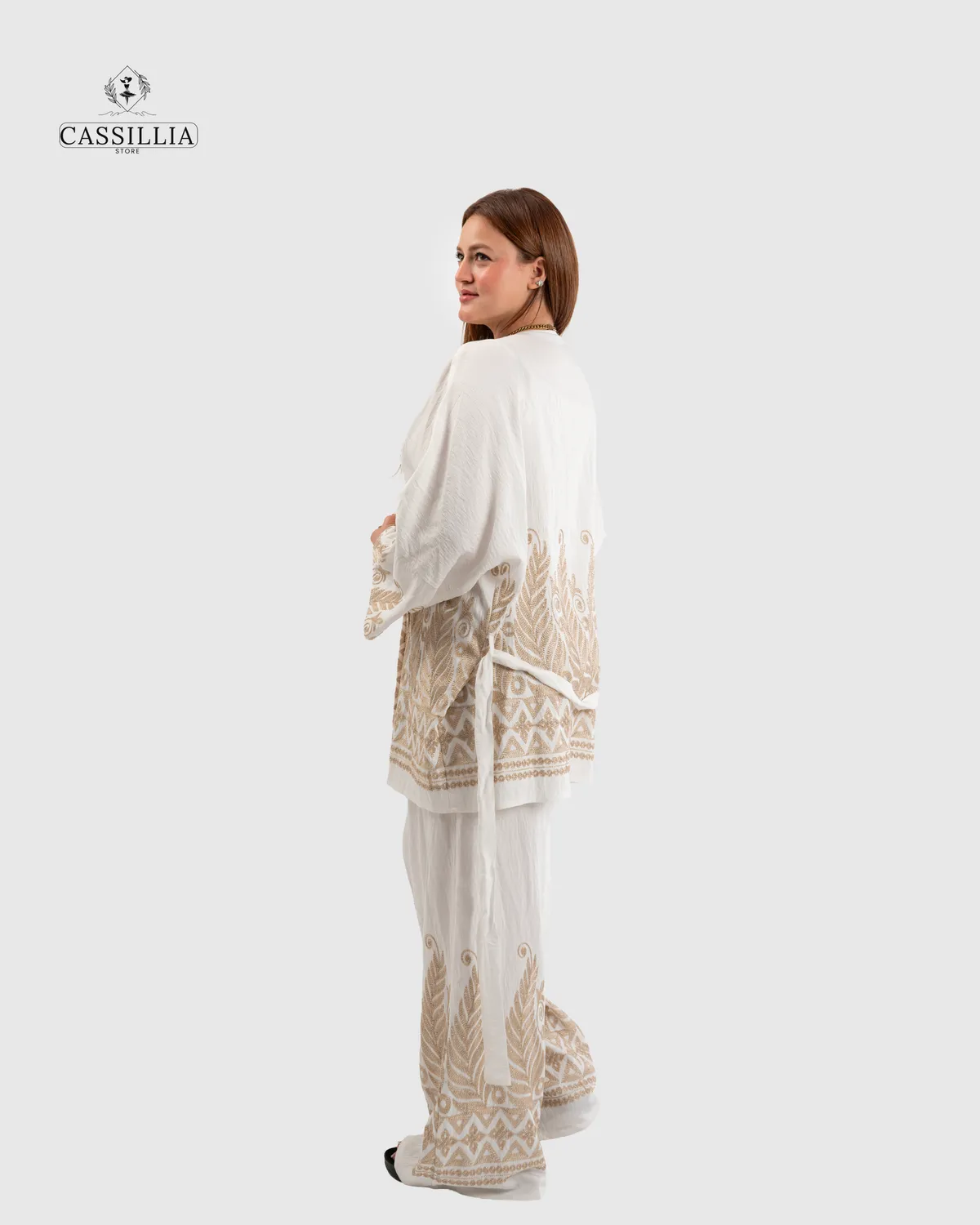 linen suit - View 10