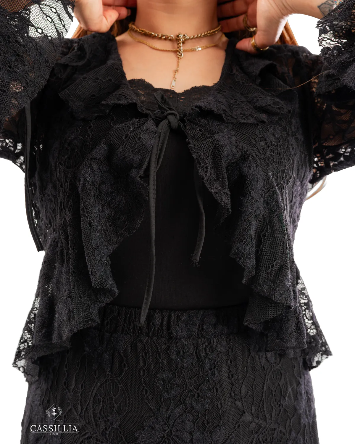 Lace Couture Set - View 9