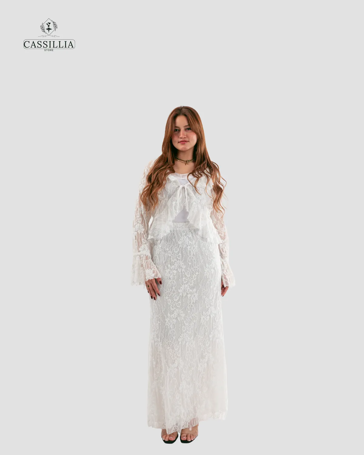 Lace Couture Set - View 3